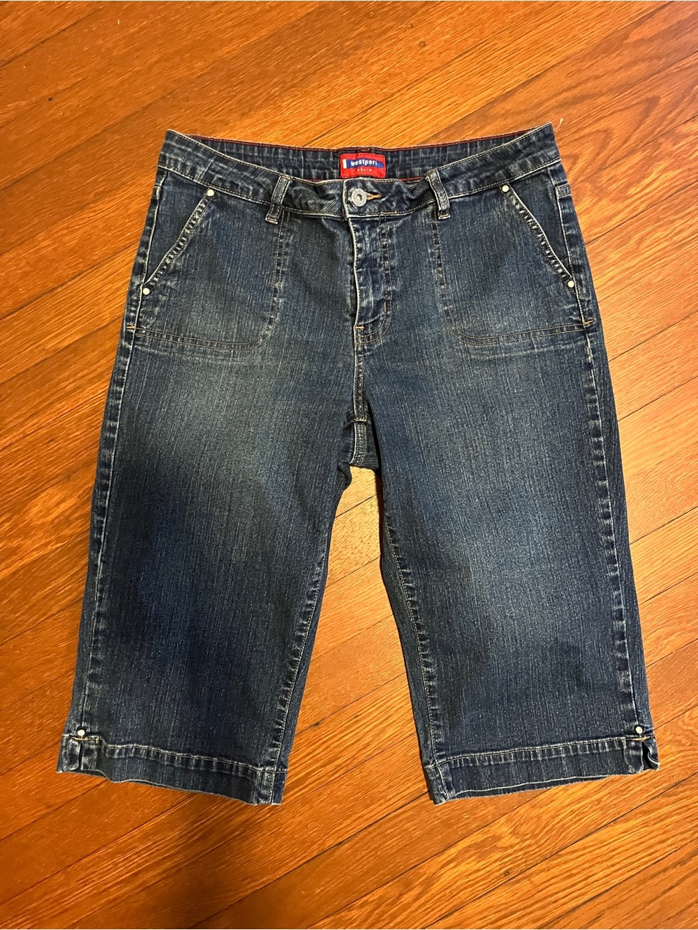 Y2K Bedazzled Indigo Wash Denim Capris